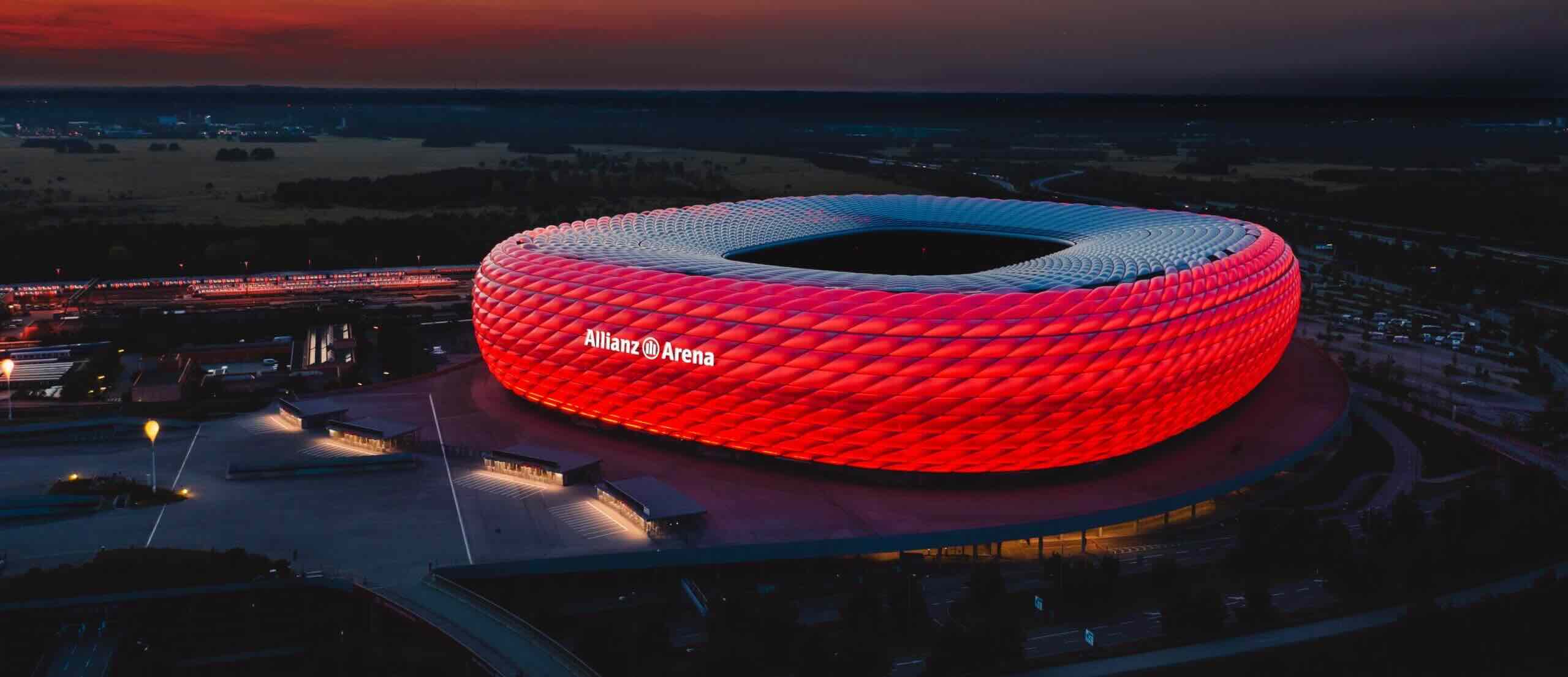 Allianz Arena – Claim – Jeder Tag ein Heimspiel von Dr. Lucas Gros