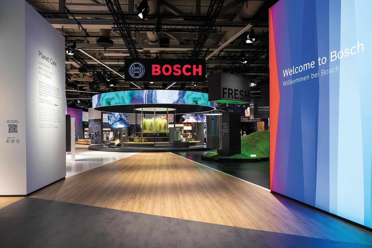 Bosch IFA 2023 Planet Care Messestand – Konzept von Dr. Lucas Gros