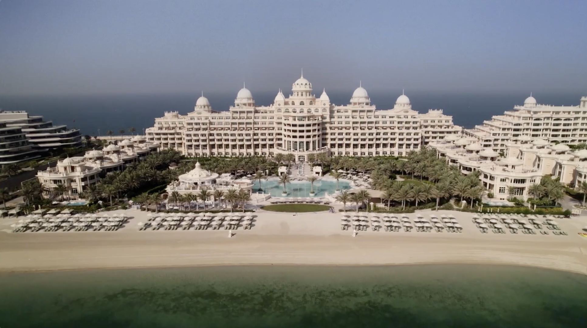 Exklusiver Lifestyle Palm Jumeirah – Storytelling Dr. Lucas Gros